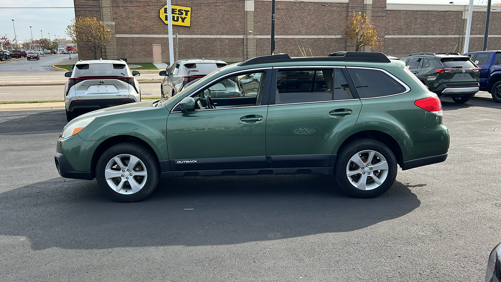 2013 Subaru Outback 2.5i Premium 6