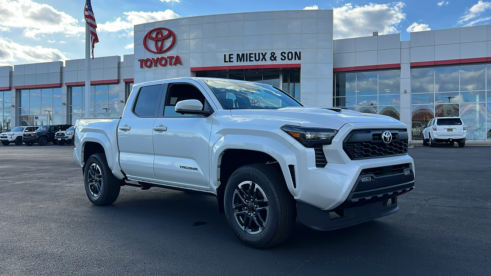 2024 Toyota Tacoma TRD Sport 1