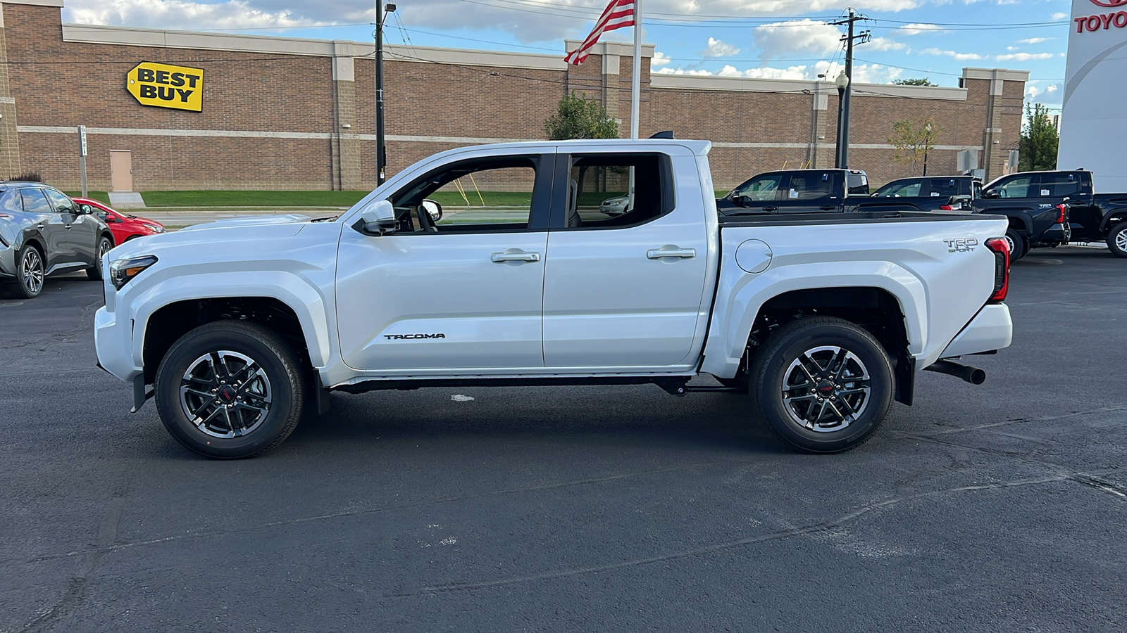 2024 Toyota Tacoma TRD Sport 6