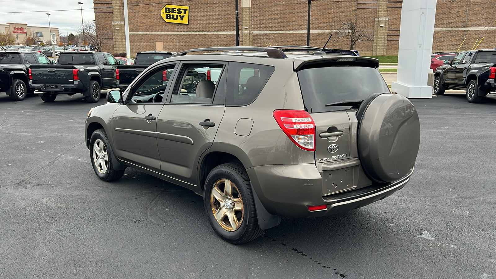 2009 Toyota RAV4 Base 5