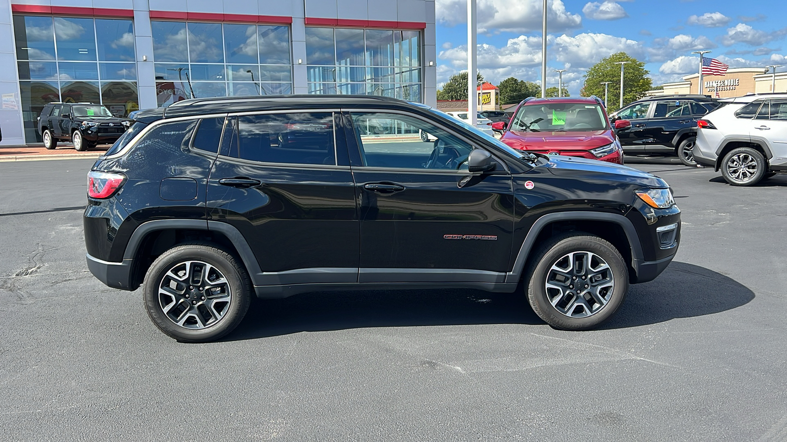 2018 Jeep Compass Trailhawk 2