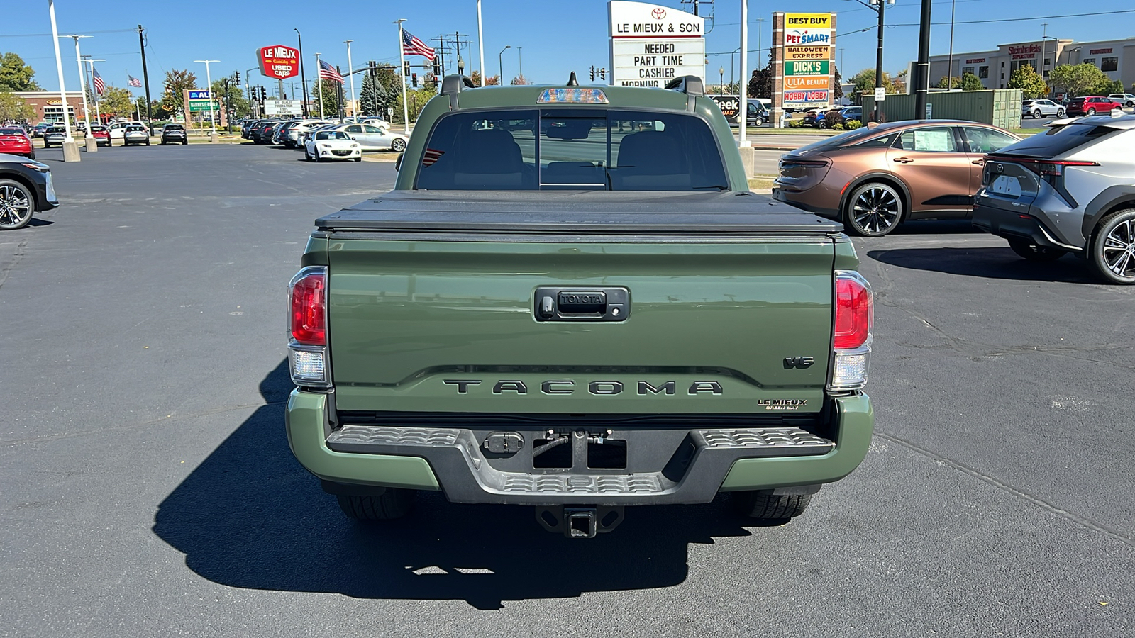 2022 Toyota Tacoma TRD Sport 4