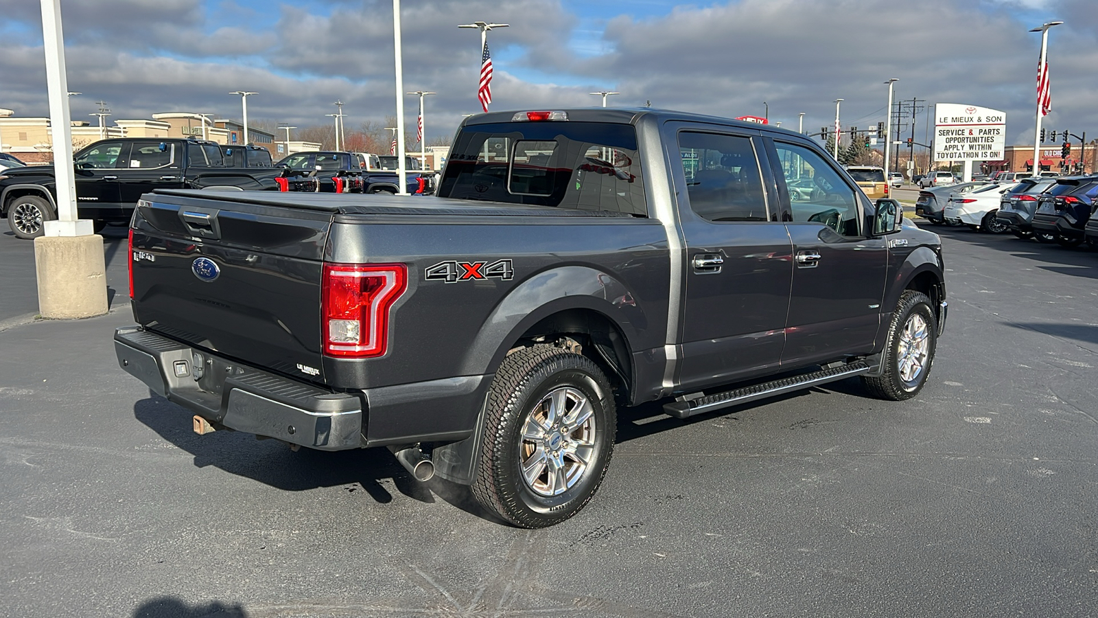 2017 Ford F-150 XLT 3