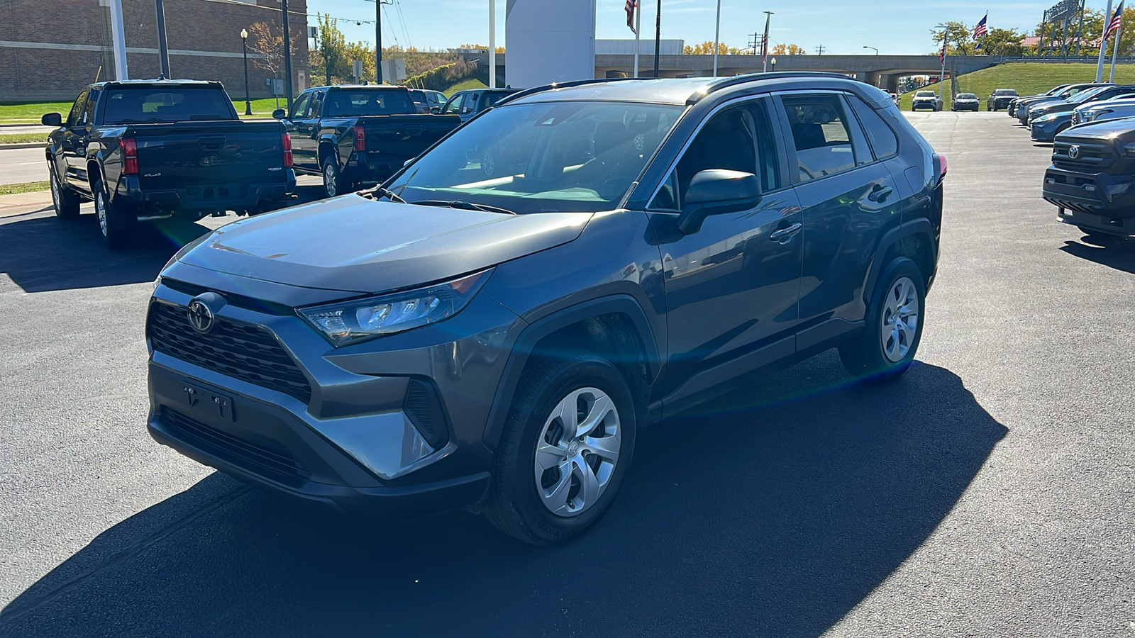 2021 Toyota RAV4 LE 7