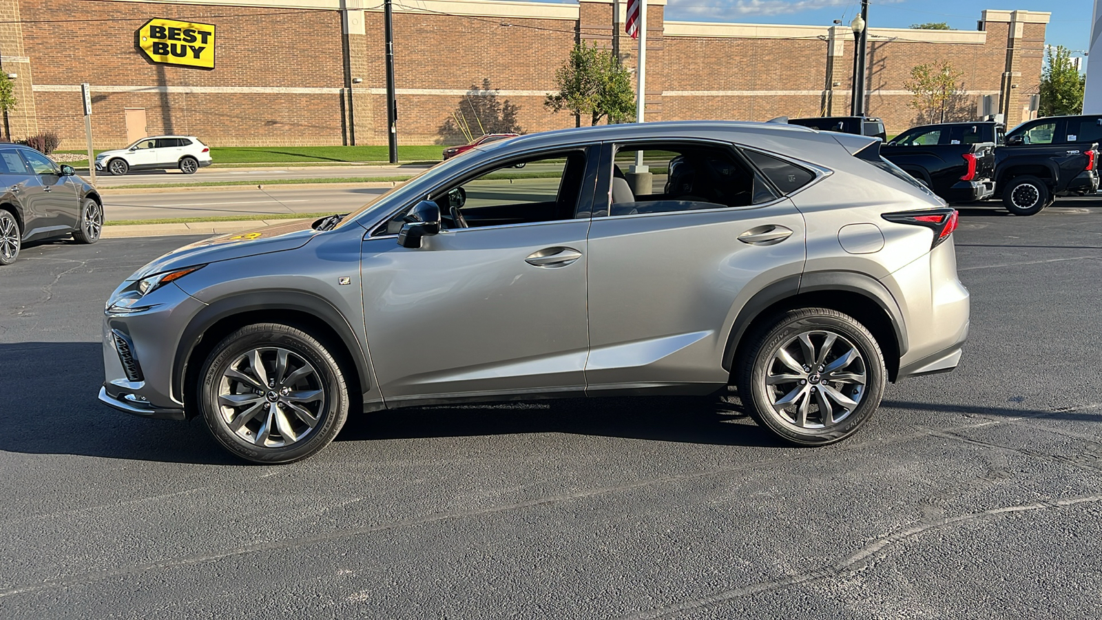 2019 Lexus NX 300 F Sport 6