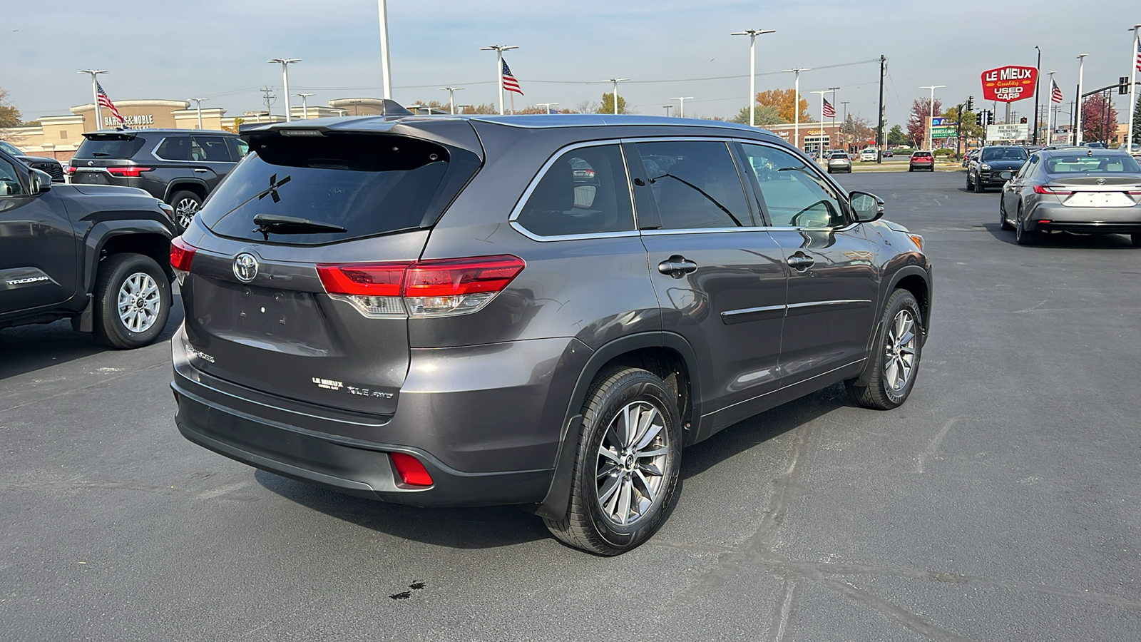 2018 Toyota Highlander XLE 3