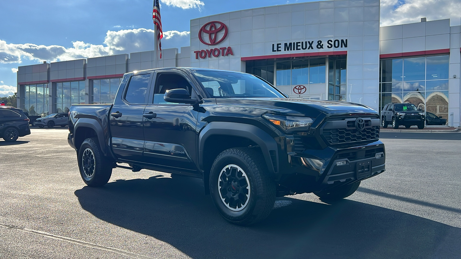 2024 Toyota Tacoma TRD Off-Road 1