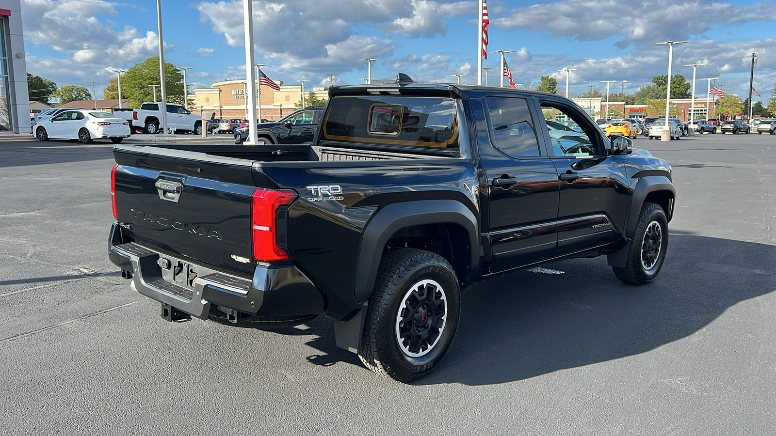 2024 Toyota Tacoma TRD Off-Road 3