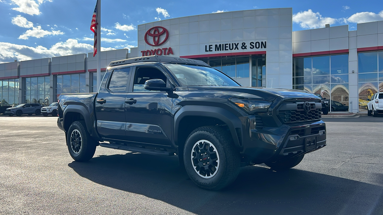 2024 Toyota Tacoma TRD Off-Road 1