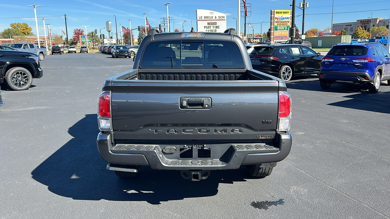 2023 Toyota Tacoma TRD Sport 4