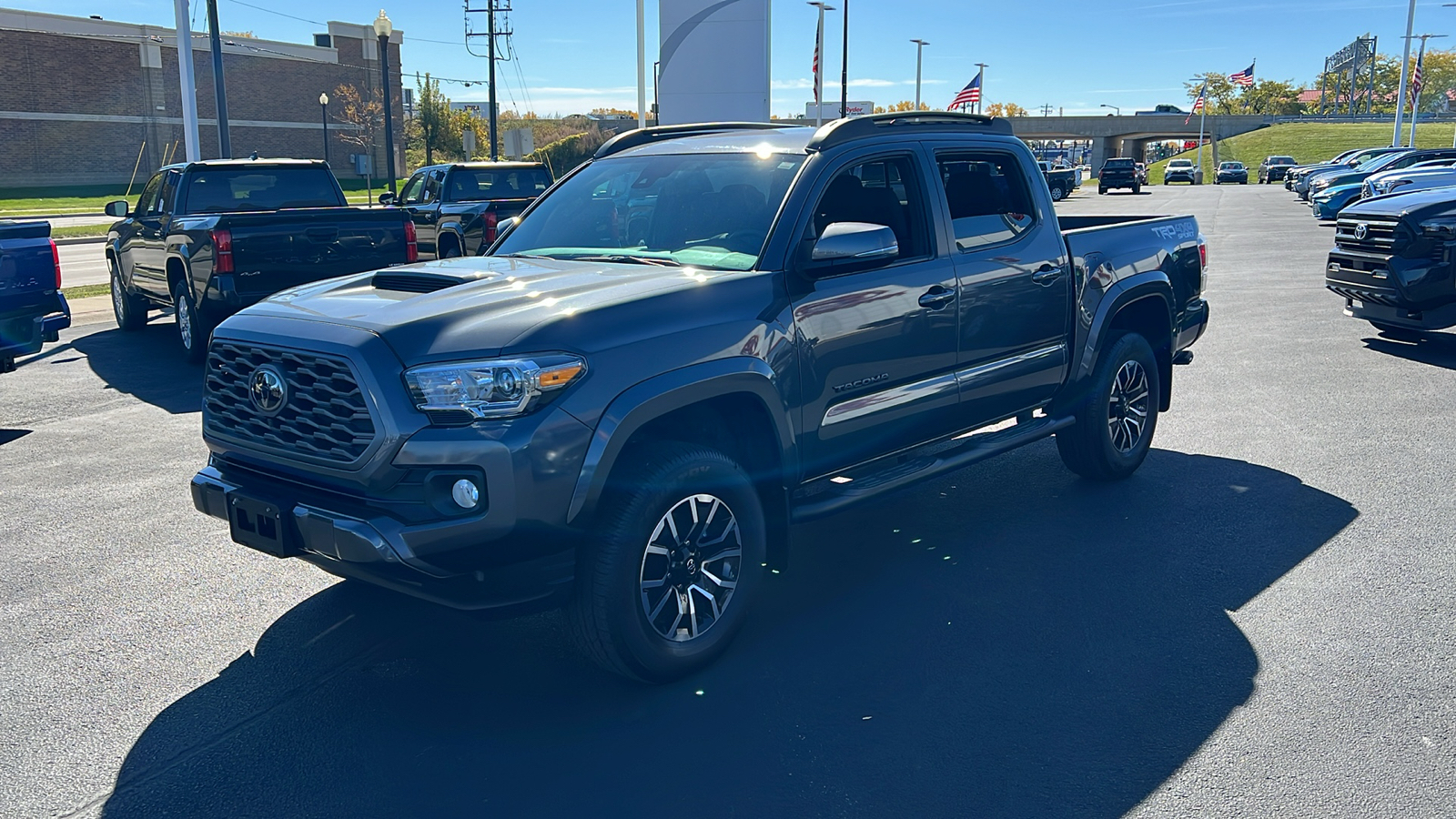 2023 Toyota Tacoma TRD Sport 7