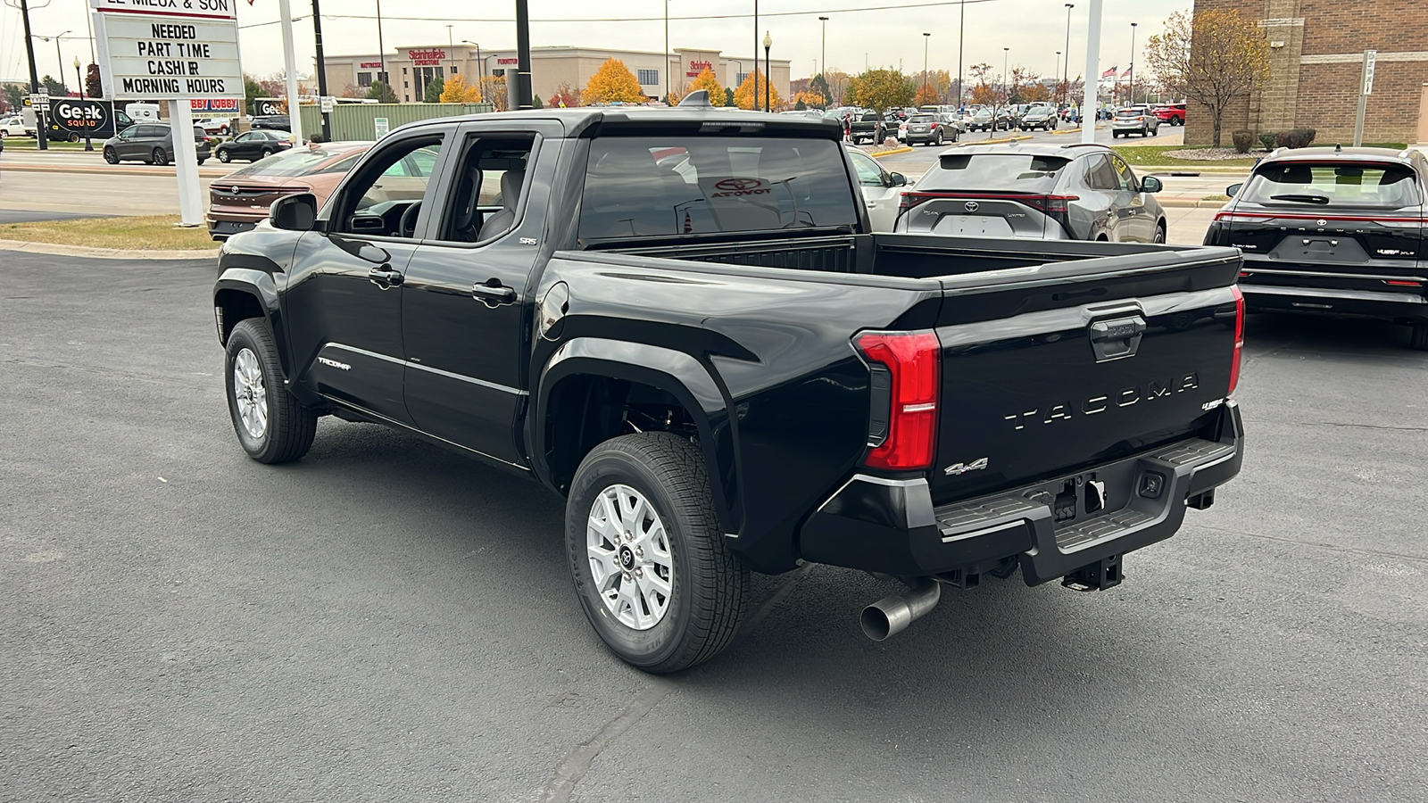 2024 Toyota Tacoma SR5 5