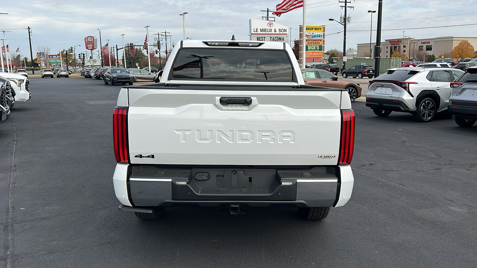 2025 Toyota Tundra SR5 4