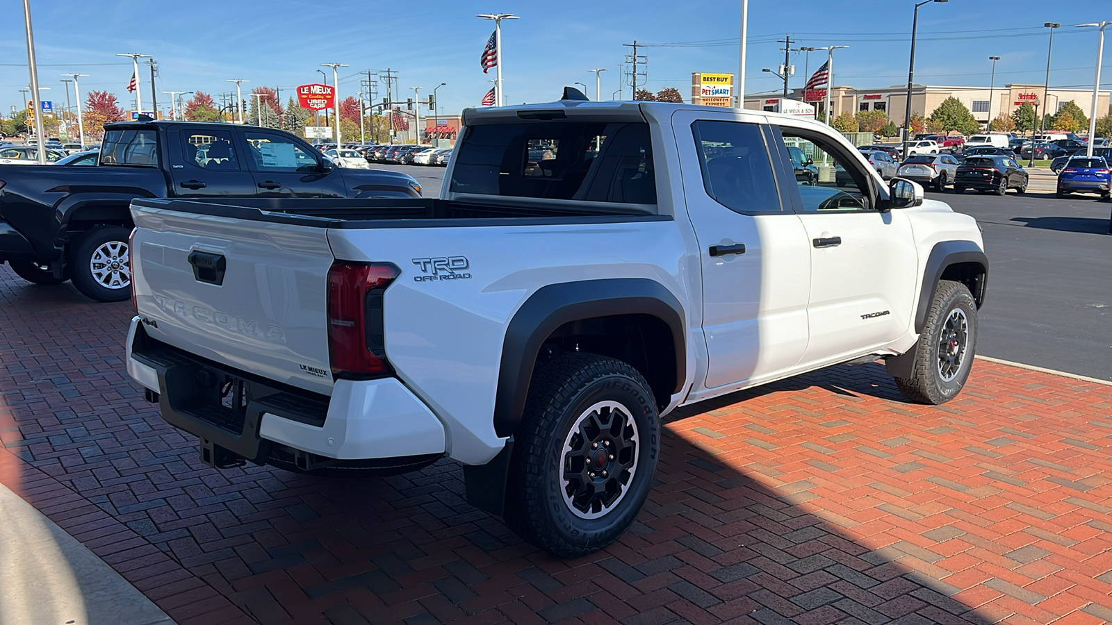 2024 Toyota Tacoma TRD Off-Road 3