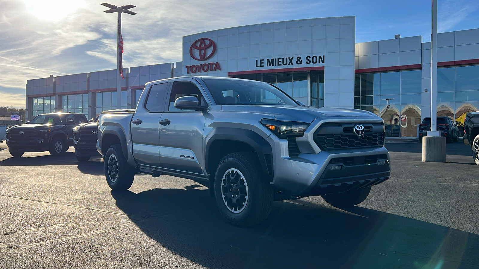 2024 Toyota Tacoma TRD Off-Road 1