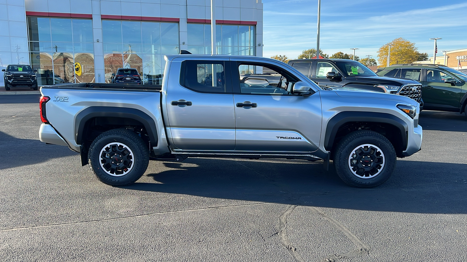 2024 Toyota Tacoma TRD Off-Road 2