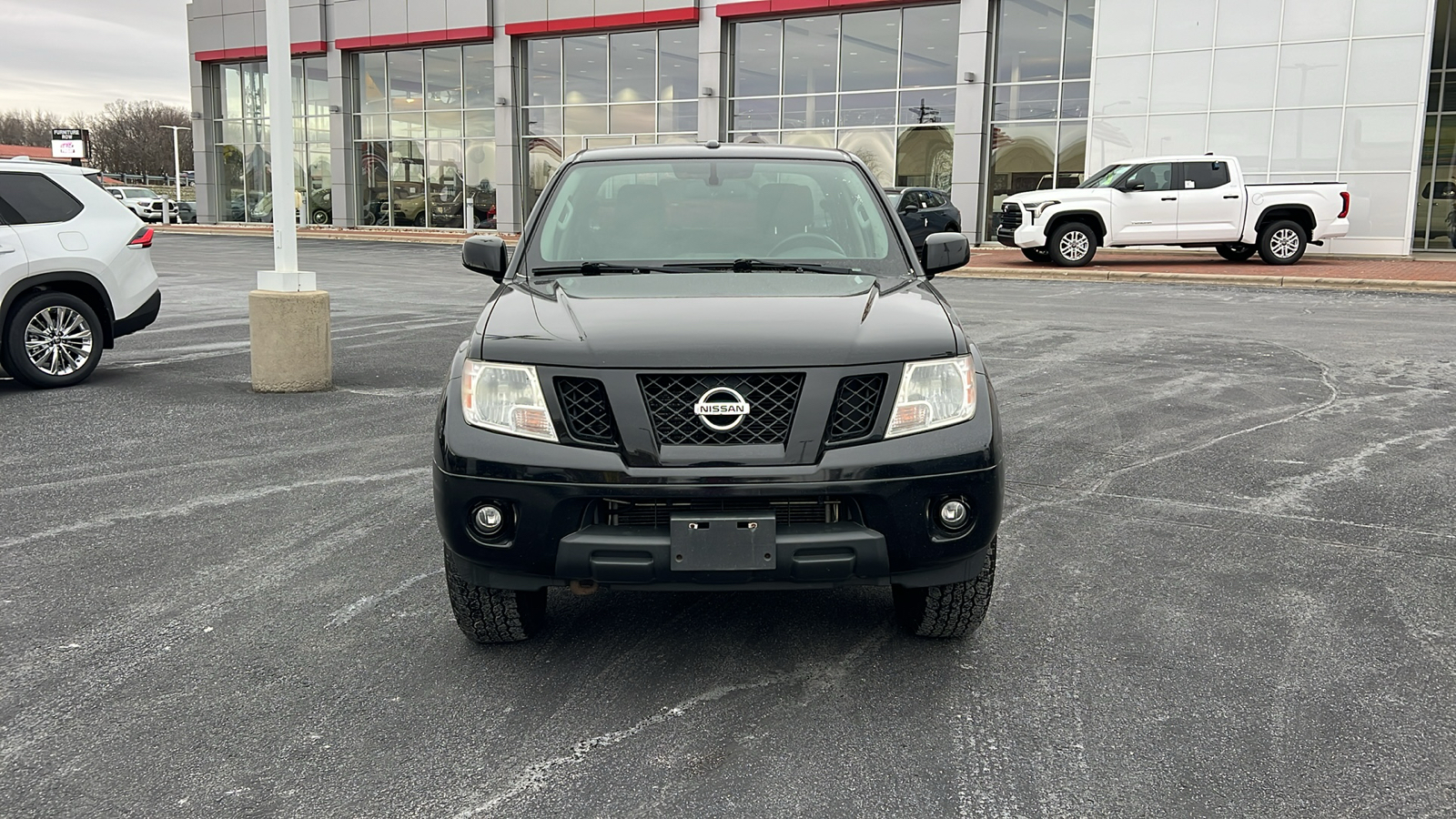 2012 Nissan Frontier PRO-4X 28