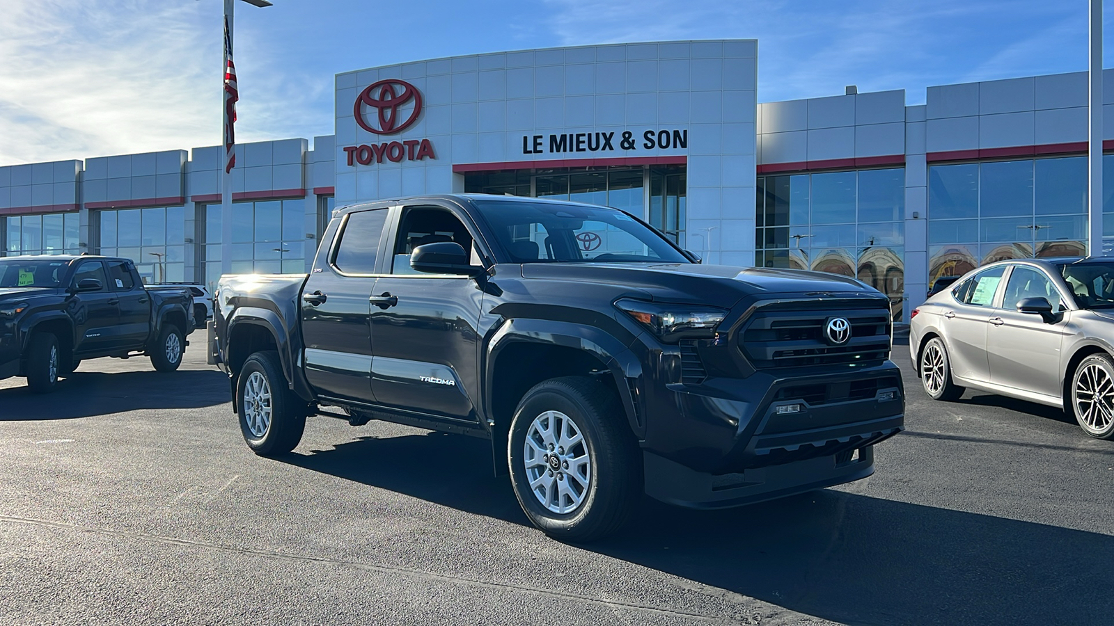 2024 Toyota Tacoma SR5 1