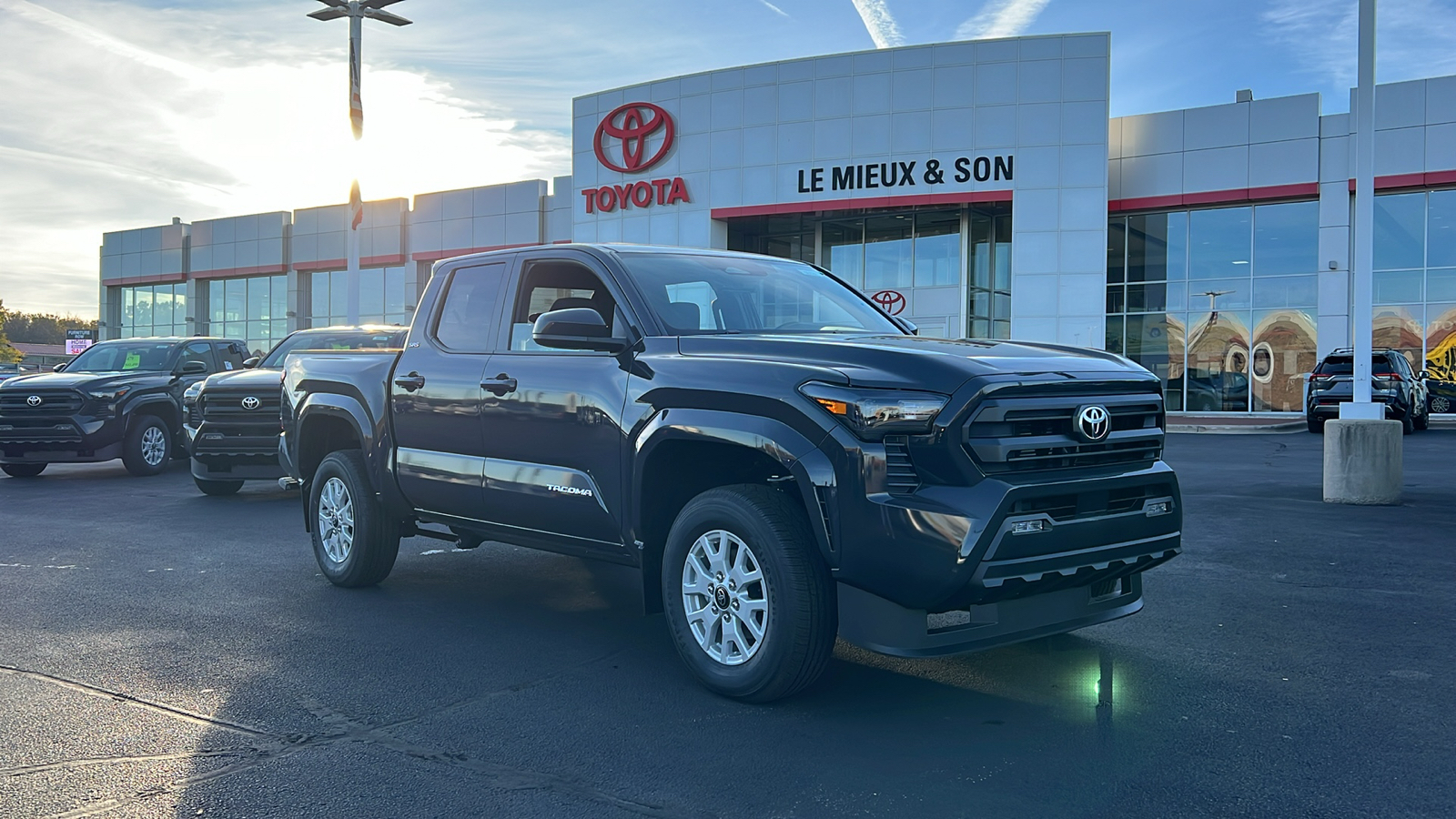 2024 Toyota Tacoma SR5 1