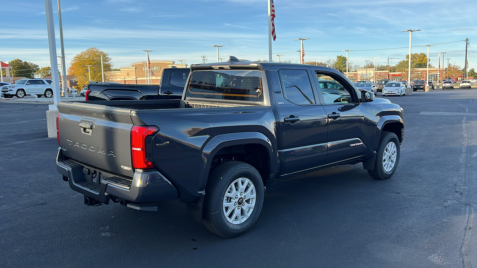 2024 Toyota Tacoma SR5 3