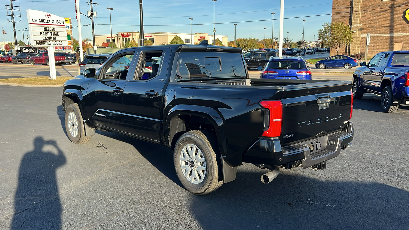 2024 Toyota Tacoma SR5 5