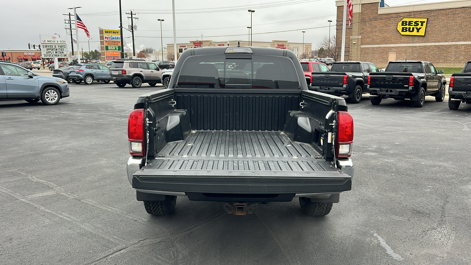 2018 Toyota Tacoma TRD Off-Road 27