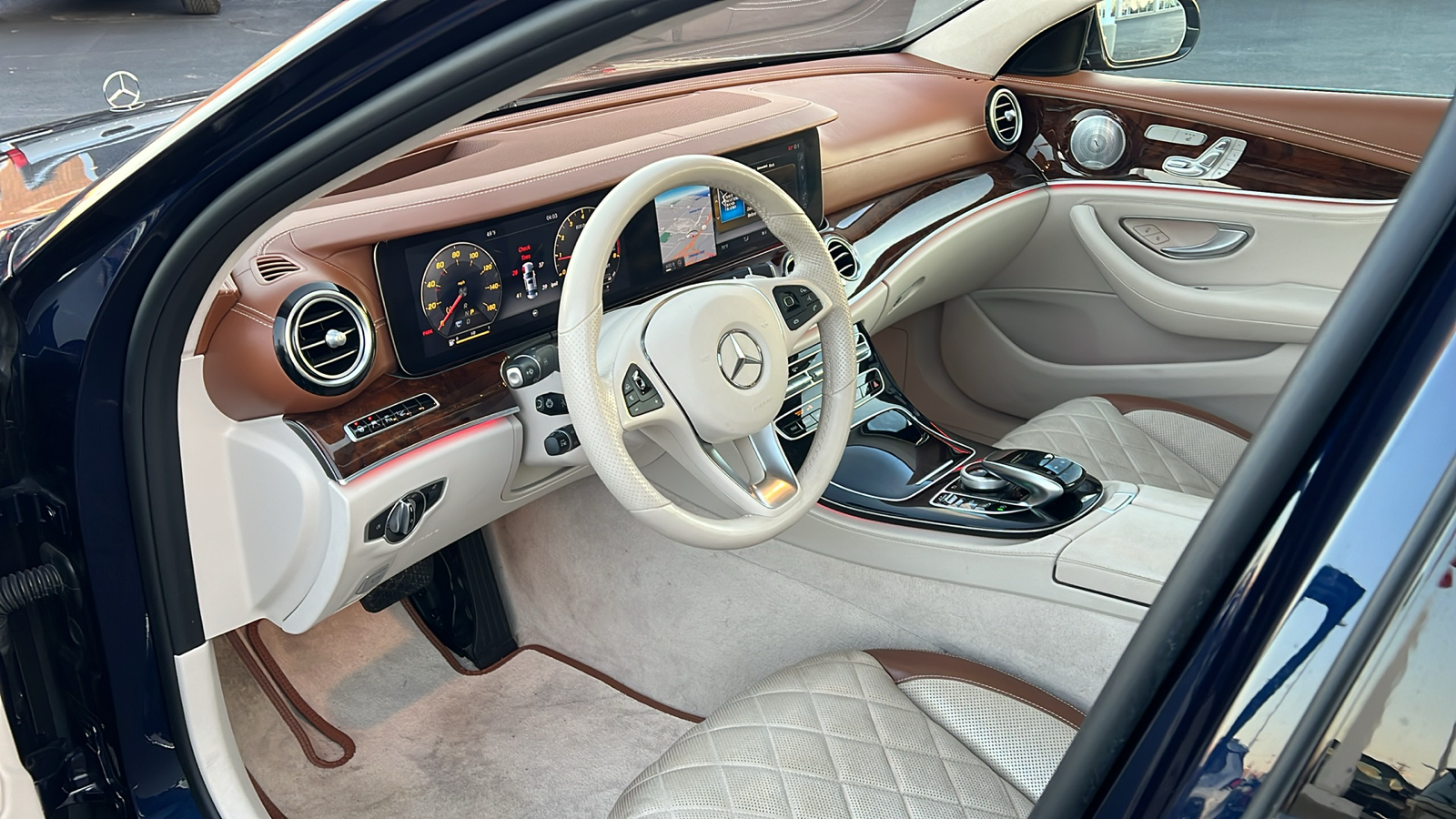 2017 Mercedes-Benz E-Class E 300 28