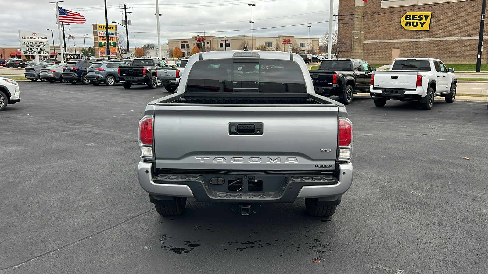 2021 Toyota Tacoma  4