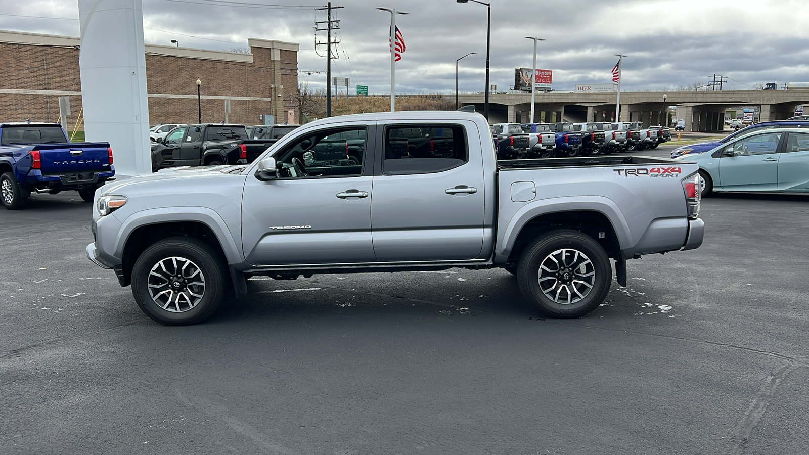 2021 Toyota Tacoma  6