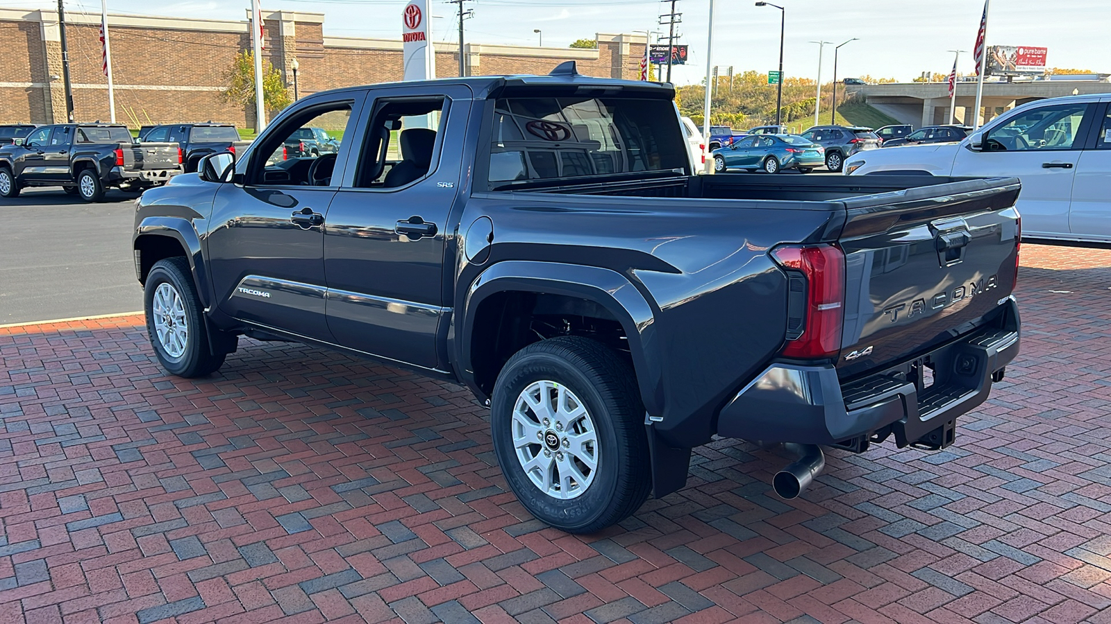 2024 Toyota Tacoma SR5 5