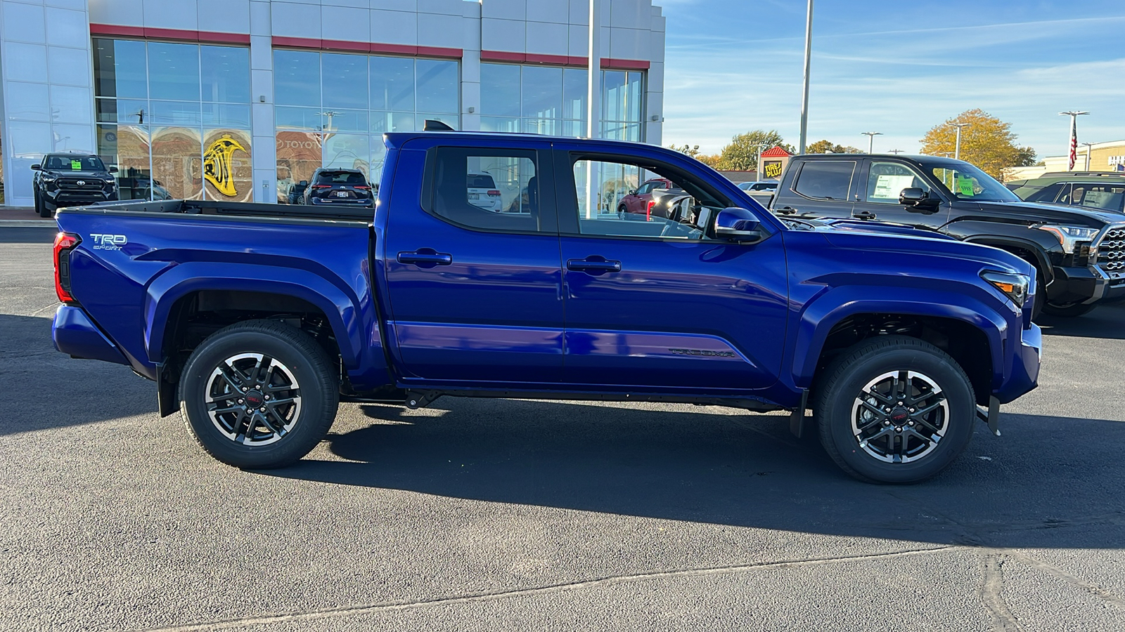 2024 Toyota Tacoma TRD Sport 2