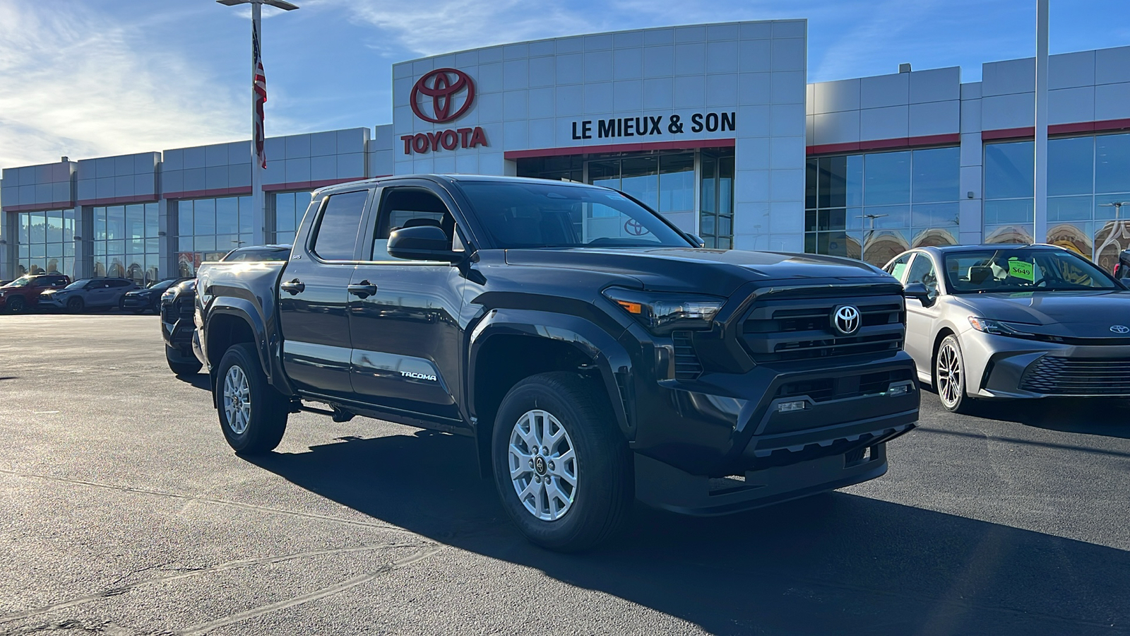 2024 Toyota Tacoma SR5 1