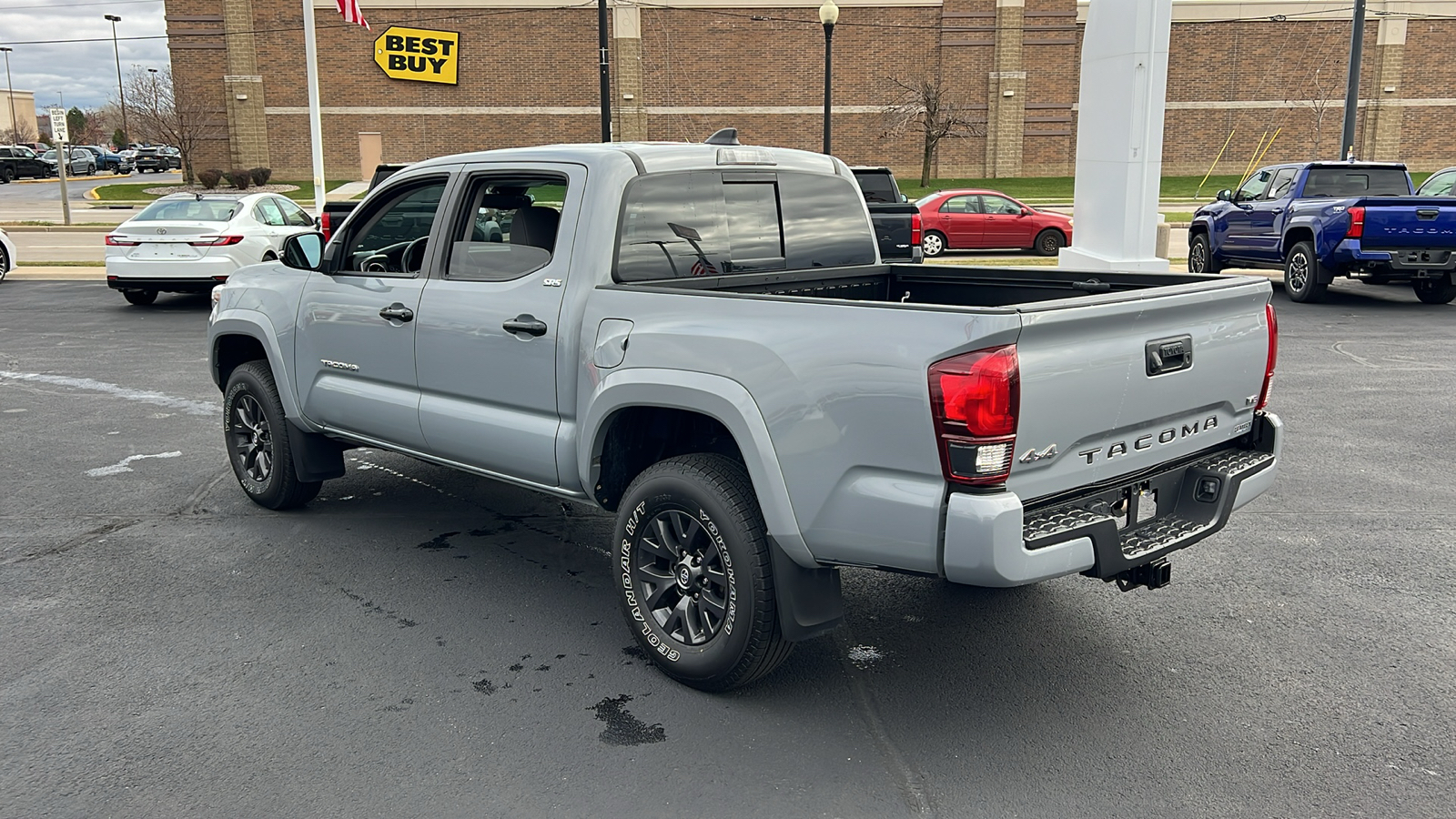 2020 Toyota Tacoma SR5 5