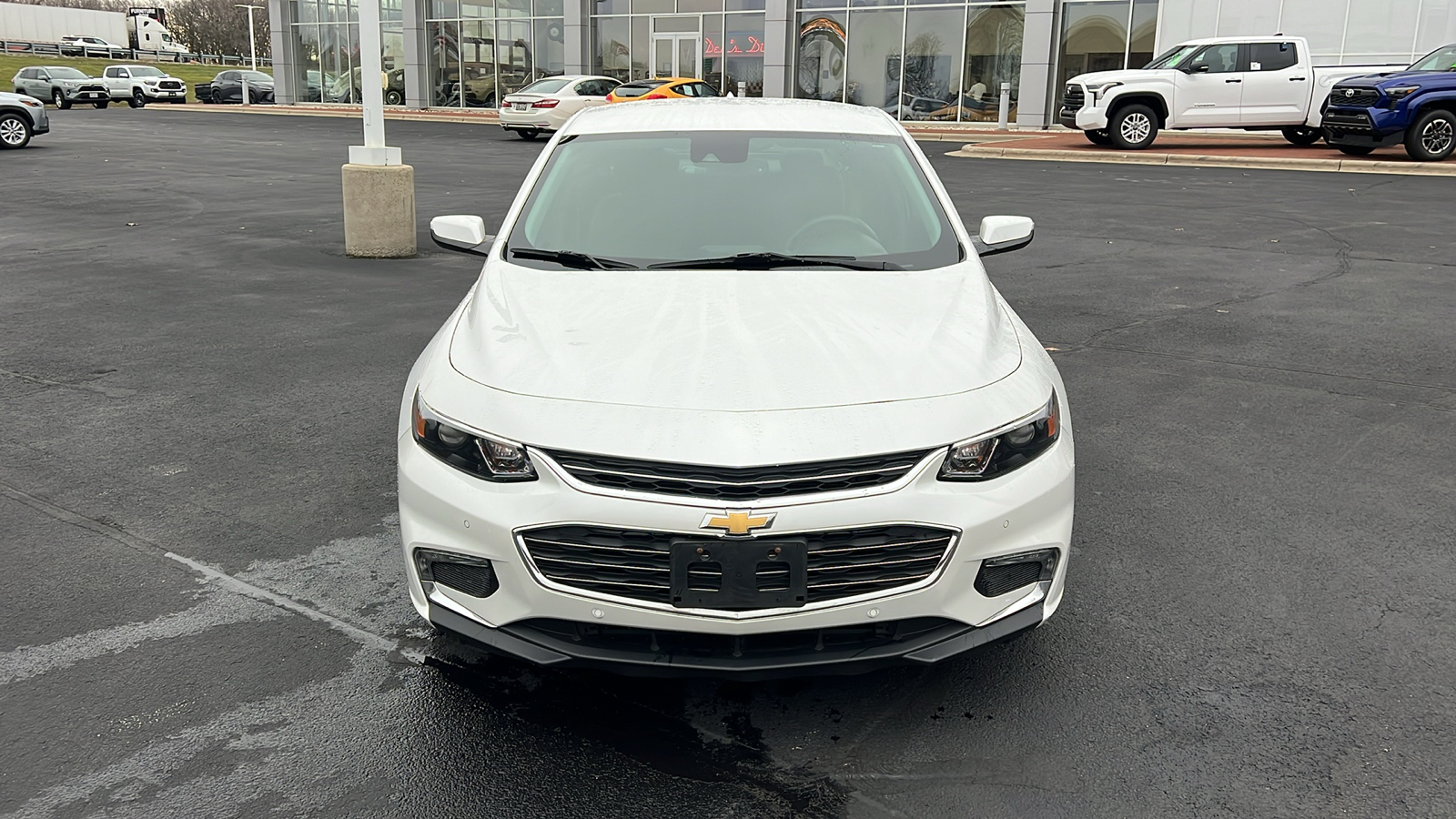 2017 Chevrolet Malibu LT 31