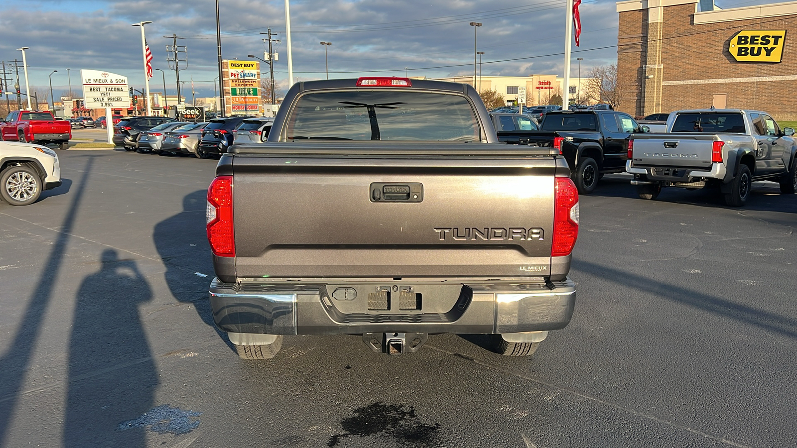 2018 Toyota Tundra SR5 4