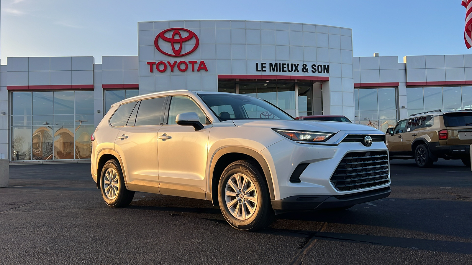 2024 Toyota Grand Highlander XLE 1