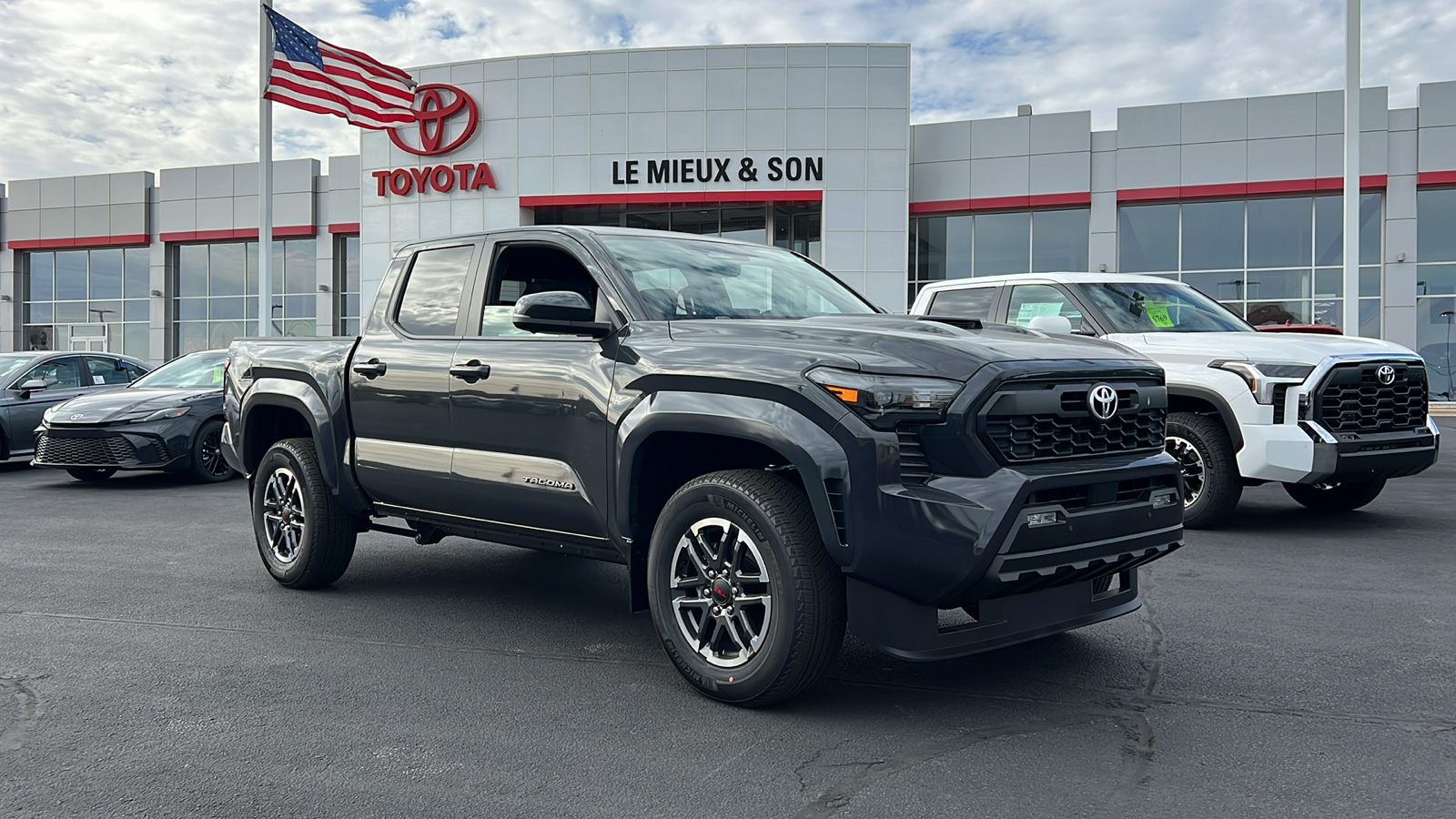 2024 Toyota Tacoma TRD Sport 1