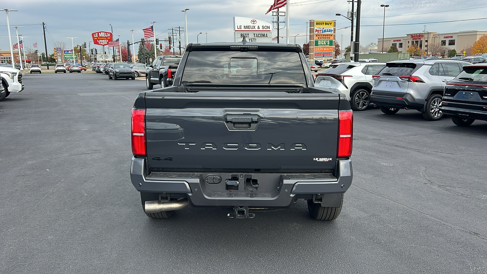 2024 Toyota Tacoma TRD Sport 4