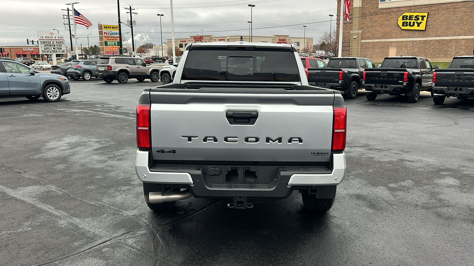 2024 Toyota Tacoma TRD Off-Road 4