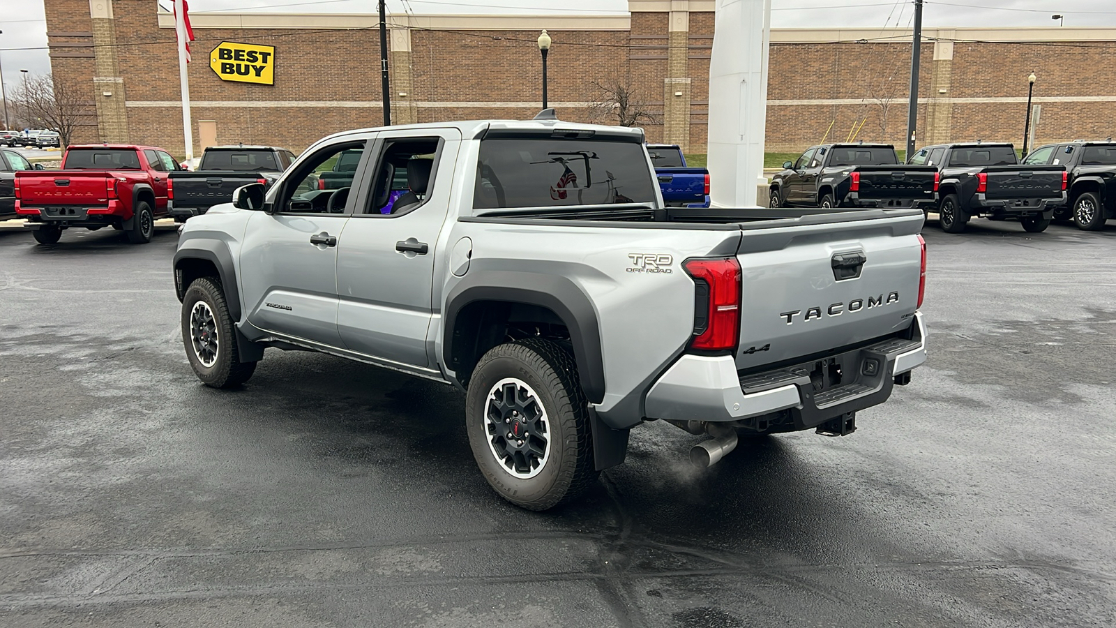 2024 Toyota Tacoma TRD Off-Road 5