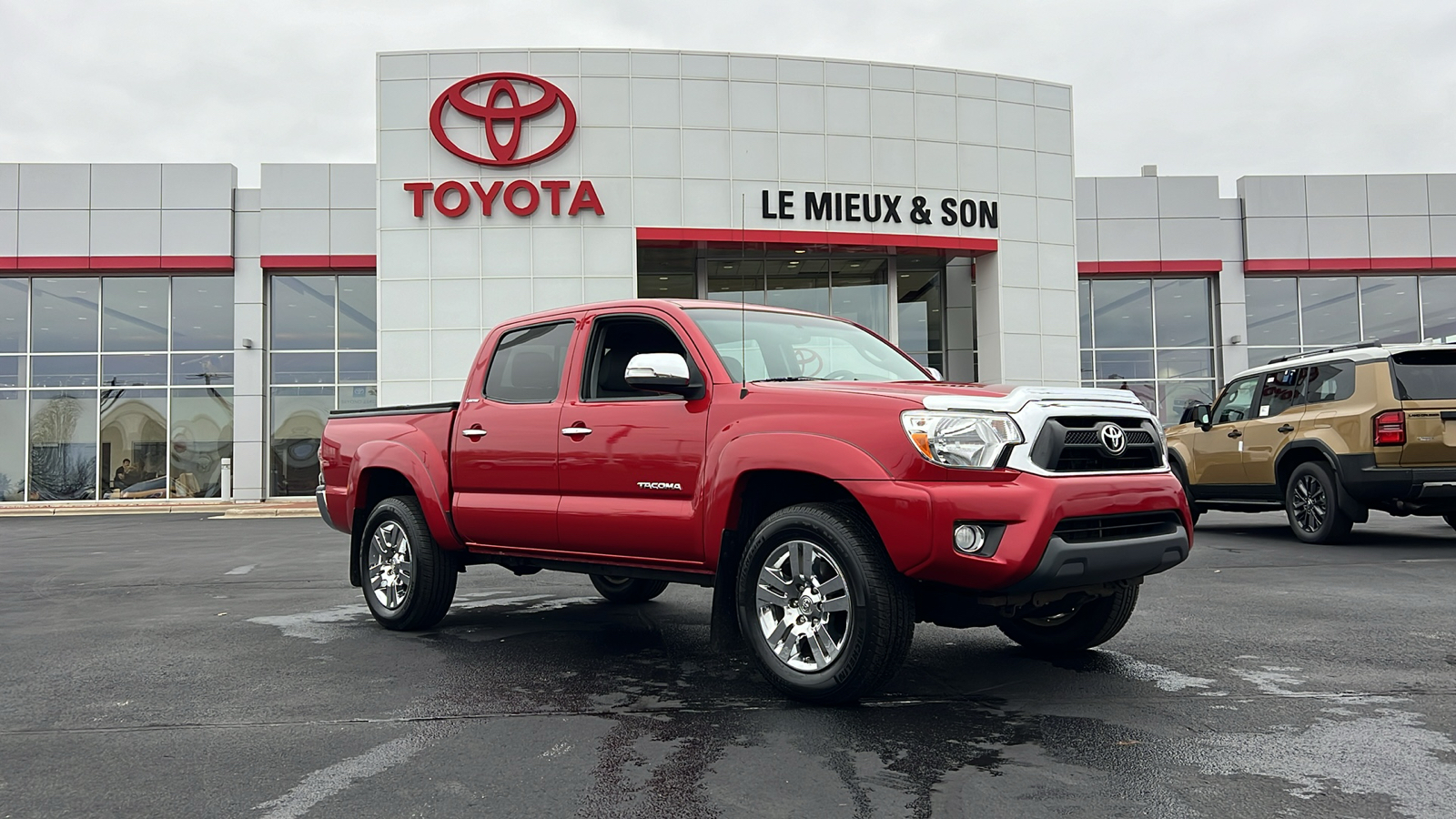 2015 Toyota Tacoma Base 1