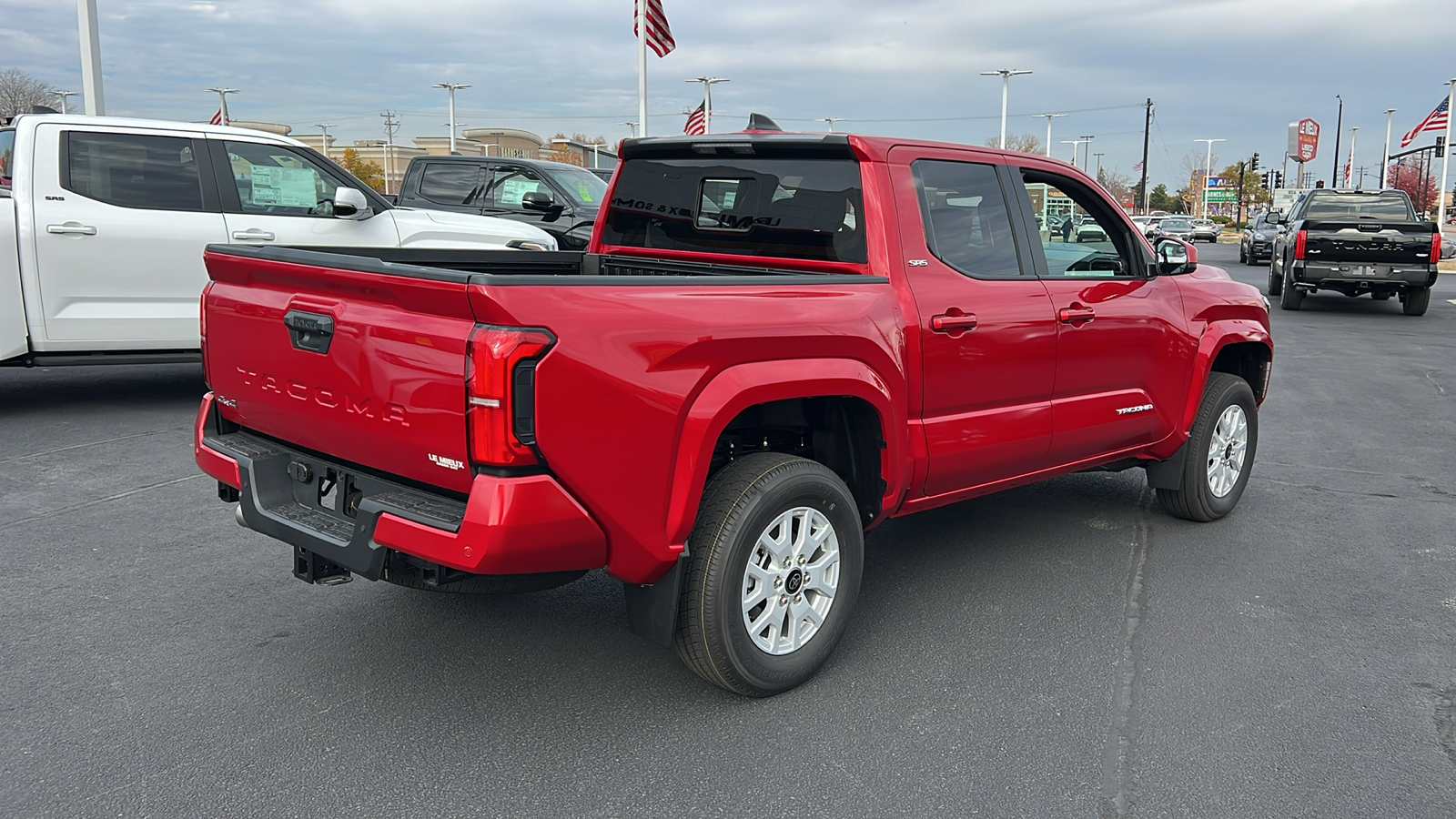 2024 Toyota Tacoma SR5 3