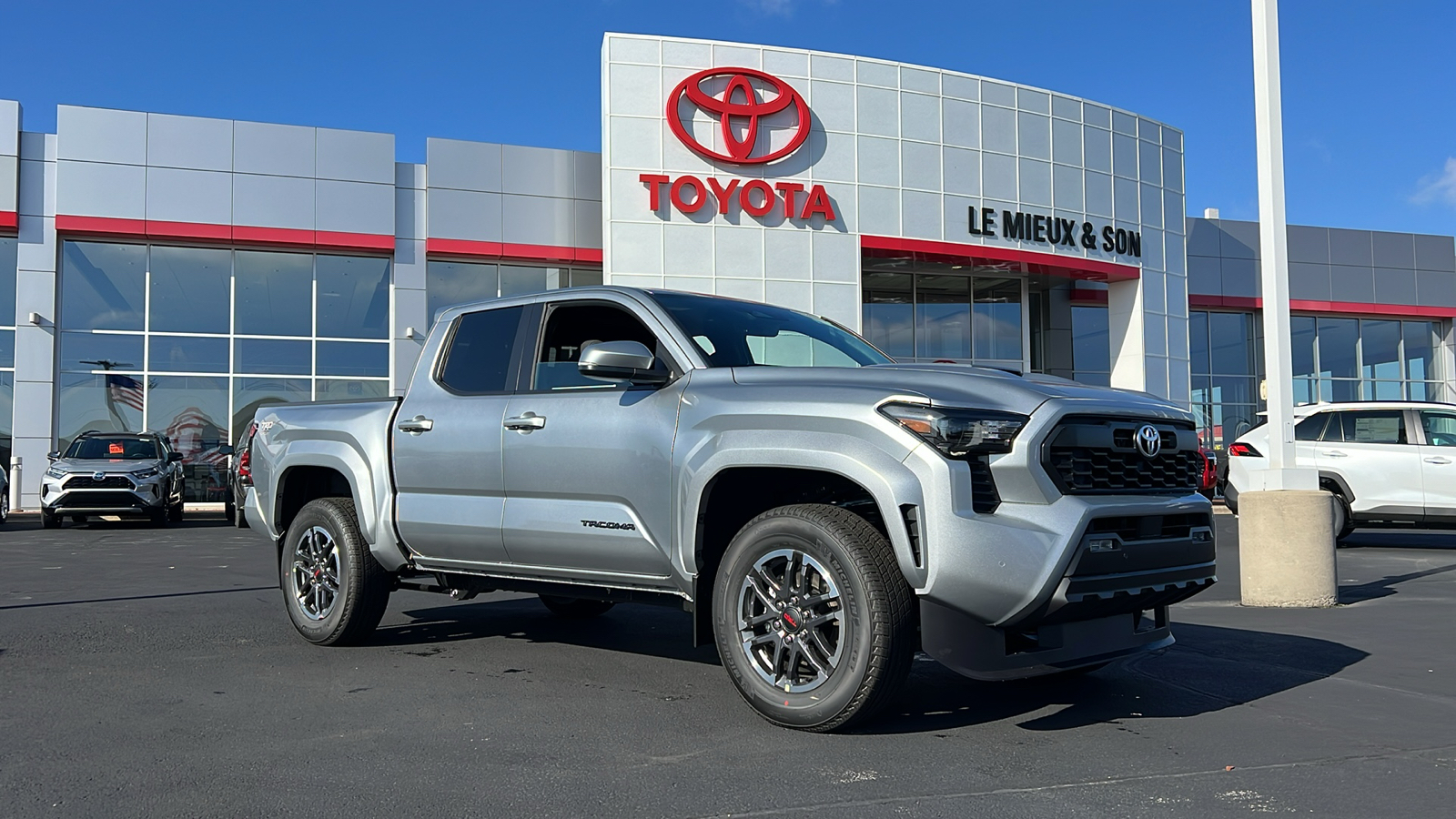 2024 Toyota Tacoma TRD Sport 1