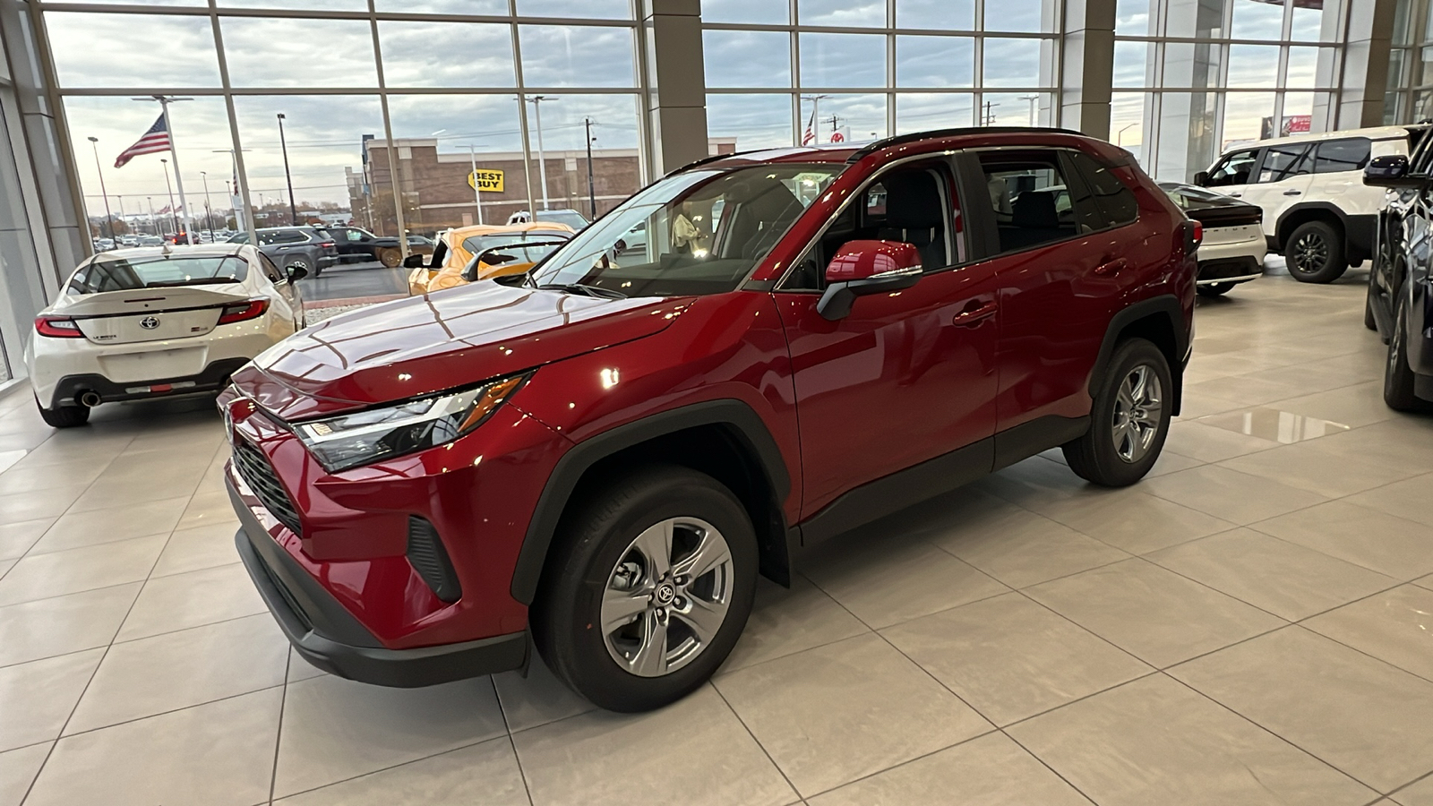 2024 Toyota RAV4 XLE 7