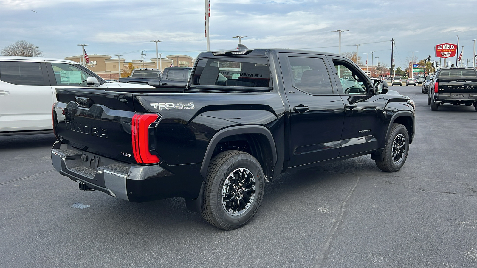 2025 Toyota Tundra SR5 3