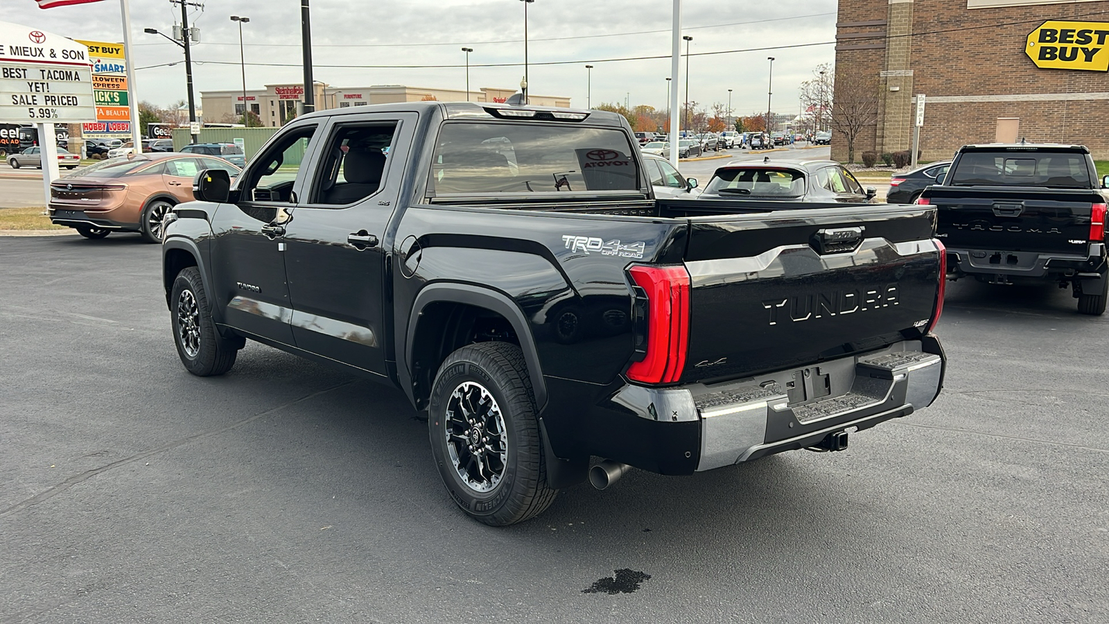 2025 Toyota Tundra SR5 5