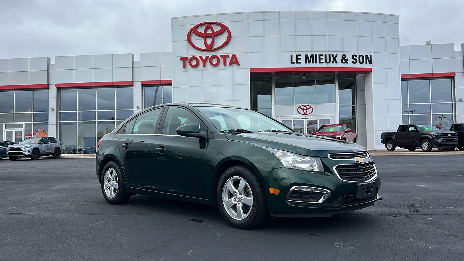 2015 Chevrolet Cruze 1LT 1