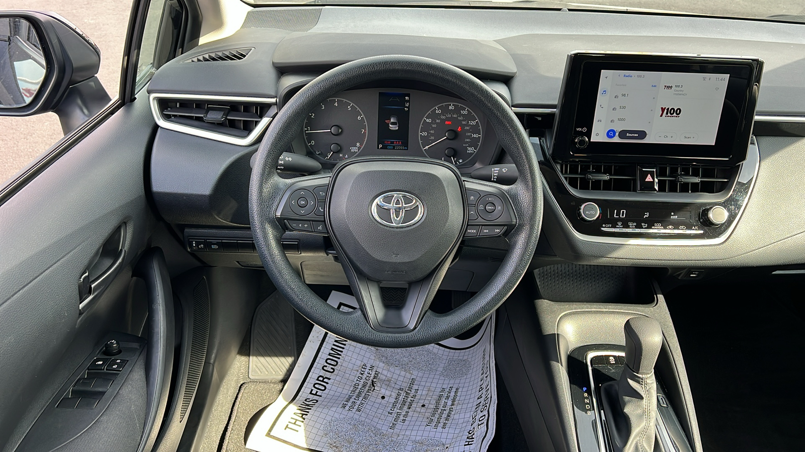 2023 Toyota Corolla LE 9