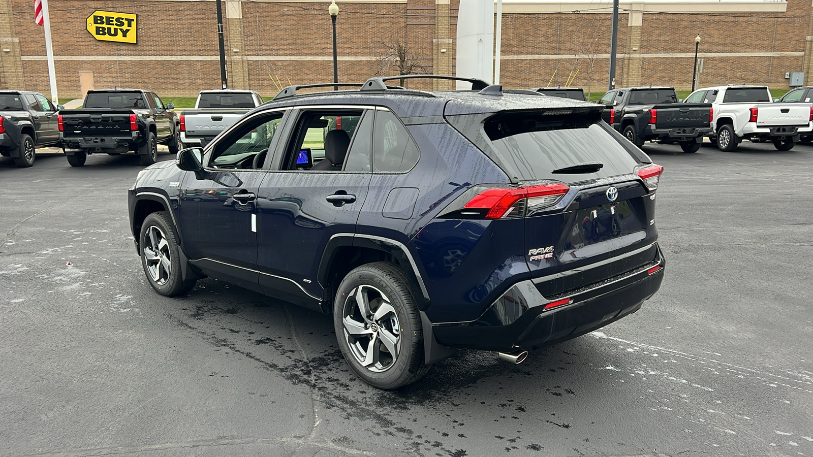 2024 Toyota RAV4 Prime SE 5