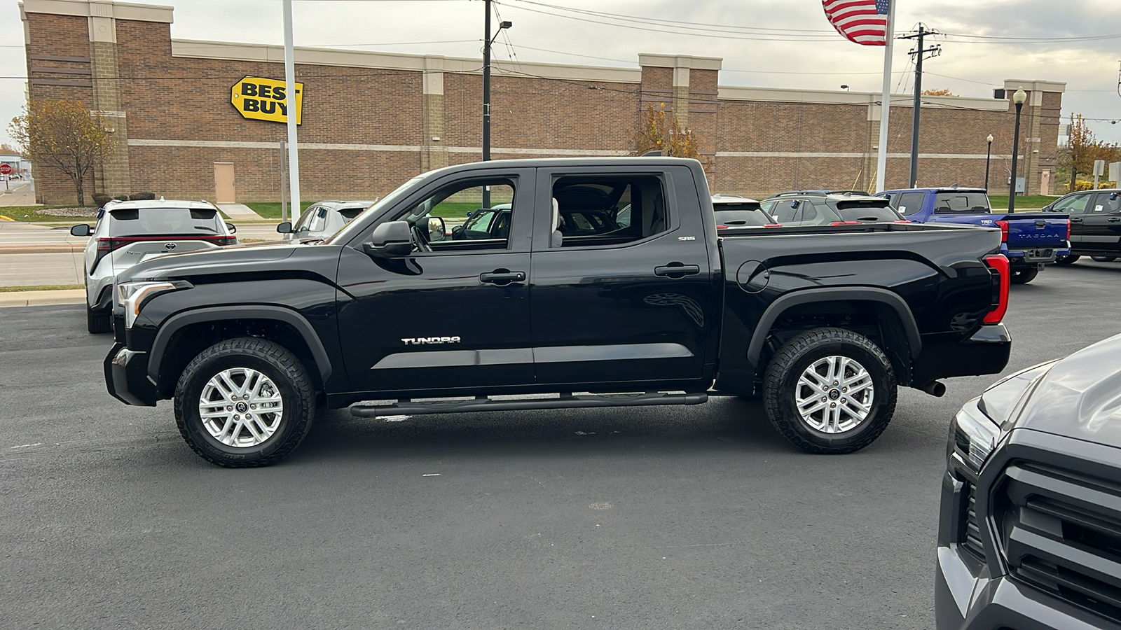 2022 Toyota Tundra SR5 6